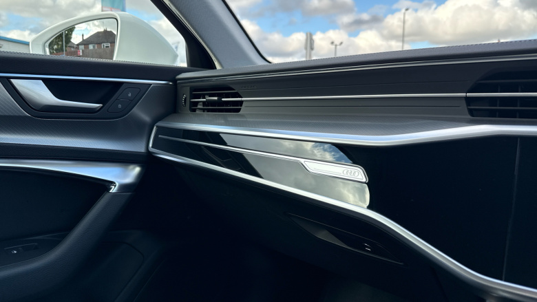 Audi A6 40 TFSI Sport 4dr S Tronic Petrol Saloon